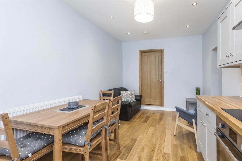 First Avenue, Walthamstow, London, E17