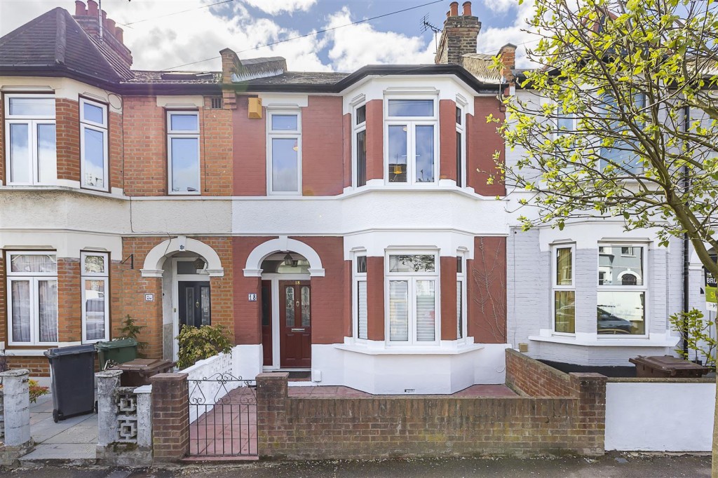 Liverpool Road, Leyton, London, E10