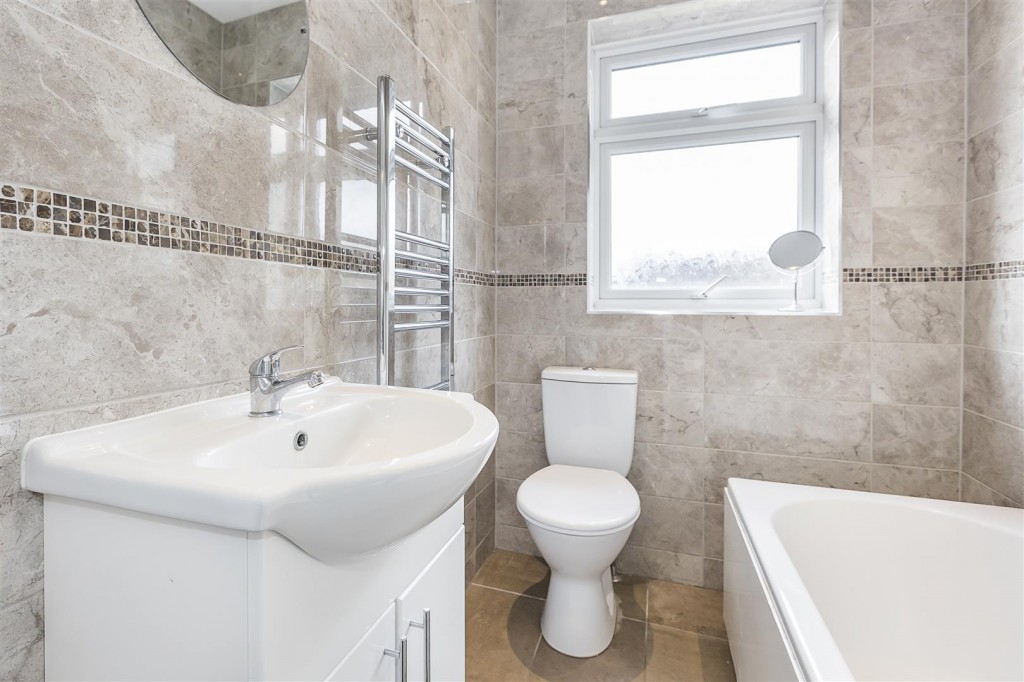 Liverpool Road, Leyton, London, E10