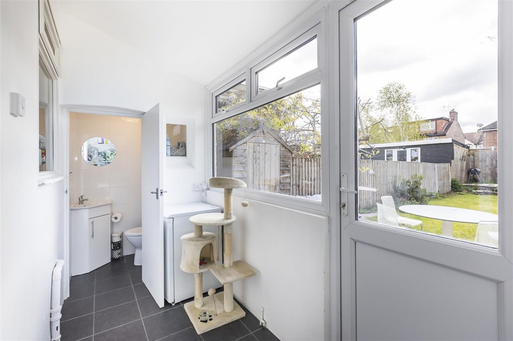 Liverpool Road, Leyton, London, E10