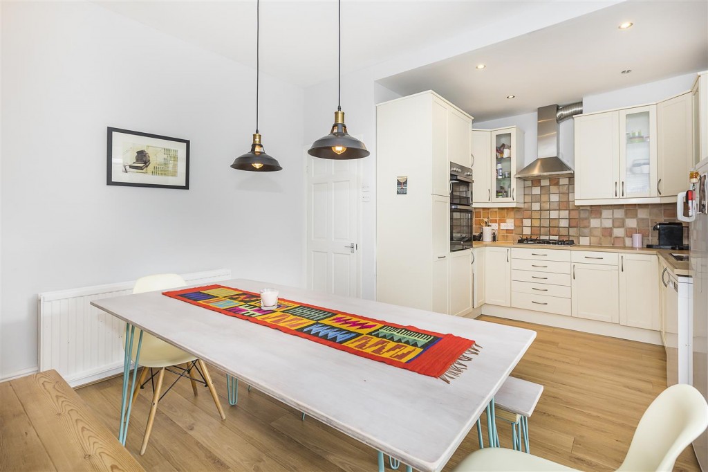 Liverpool Road, Leyton, London, E10