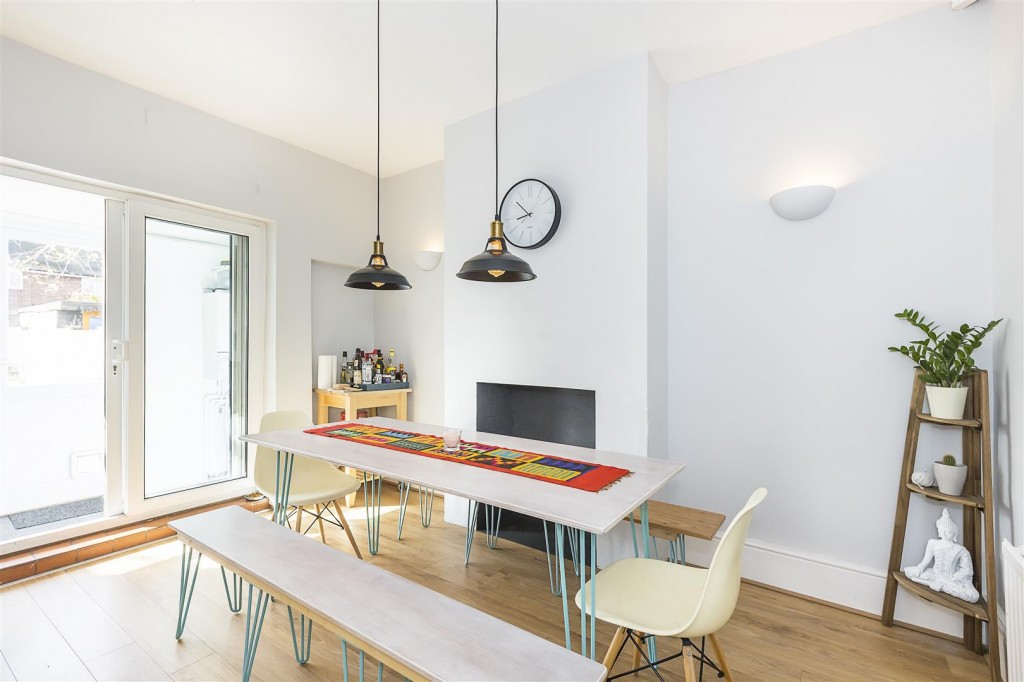 Liverpool Road, Leyton, London, E10