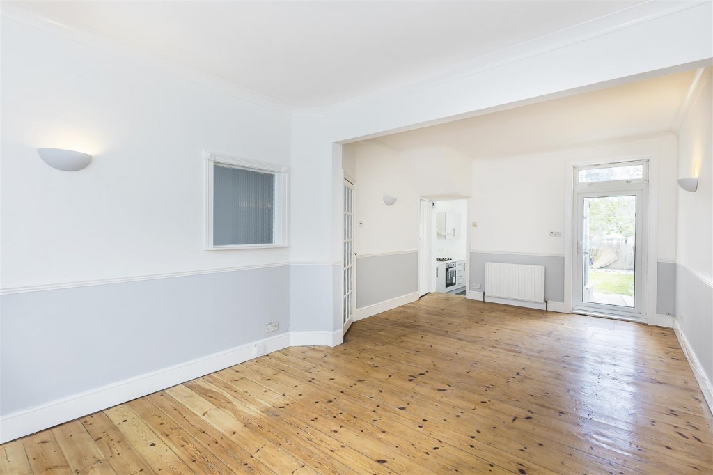 Winchester Road, Chingford, London, E4