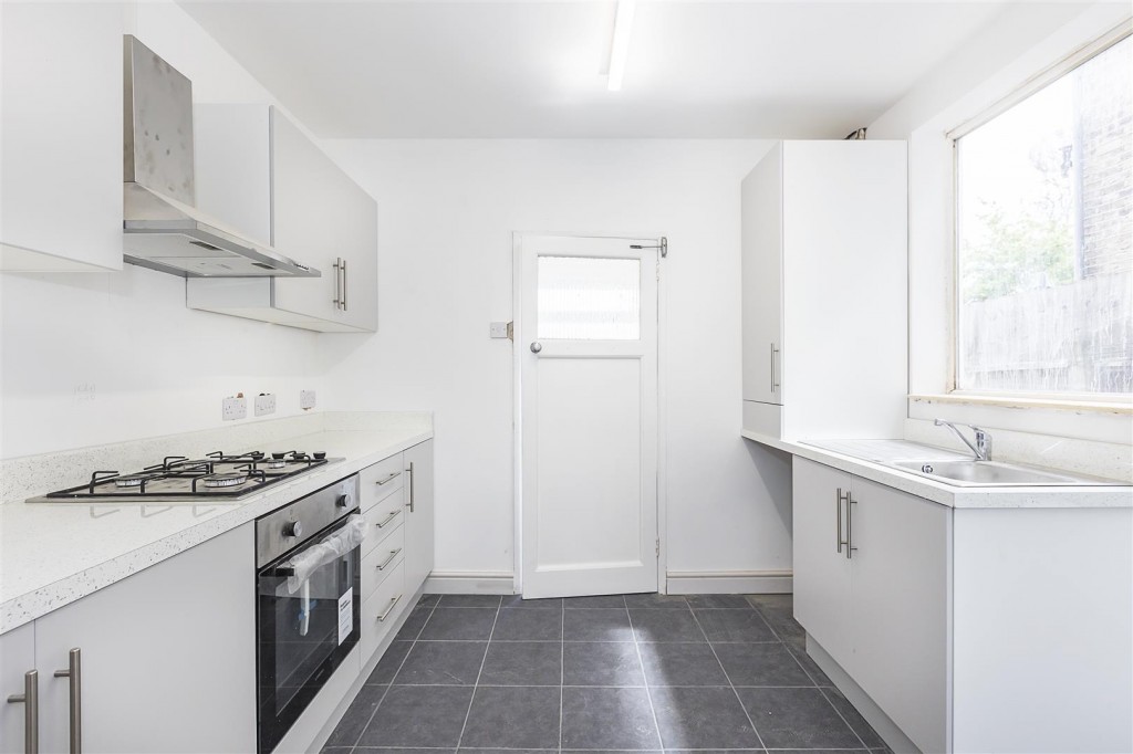 Winchester Road, Chingford, London, E4