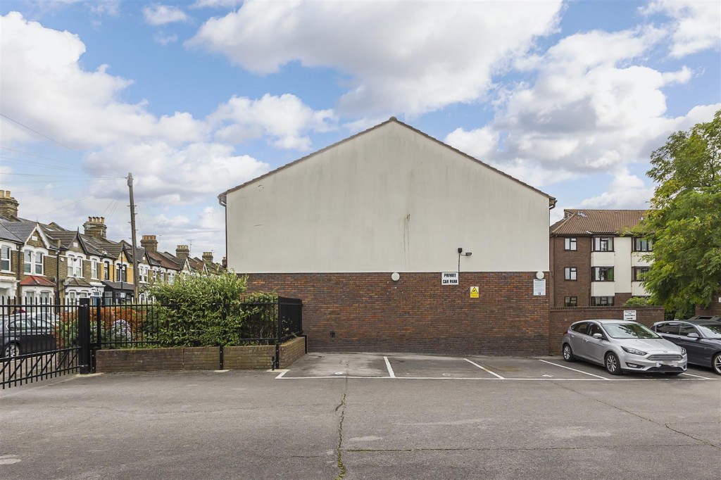 Cairo Road, Walthamstow, London, E17