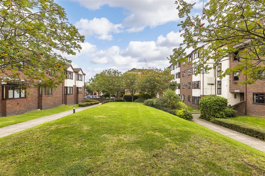 Cairo Road, Walthamstow, London, E17