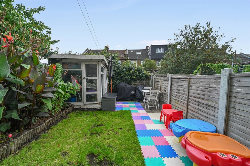 Ashville Road, Leytonstone, London, E11