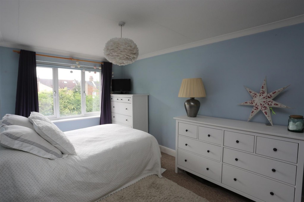 Thomas Lodge, West Avenue, Walthamstow, London, E17