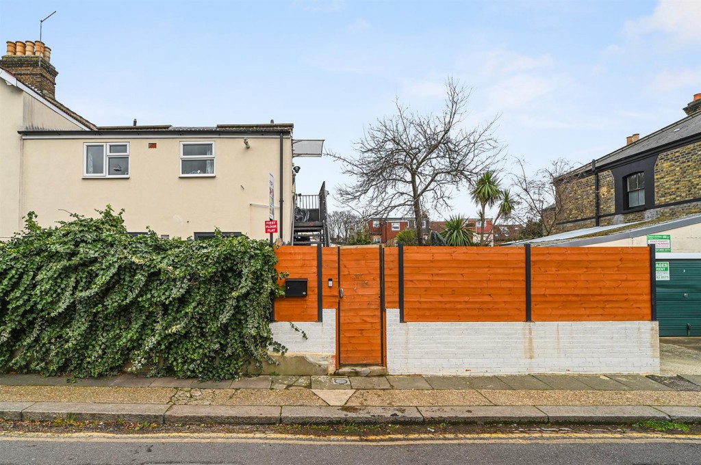 Albert Road, Walthamstow, London, E17
