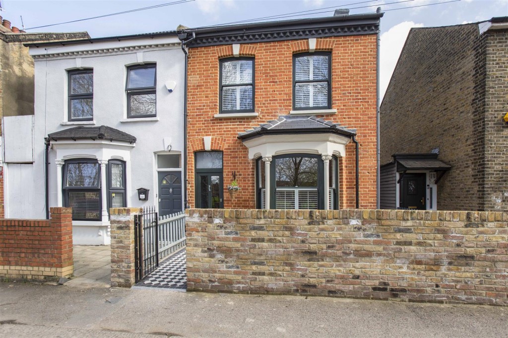 Chelmsford Road, Walthamstow, London, E17