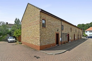 Bremer Mews, Walthamstow, London, E17