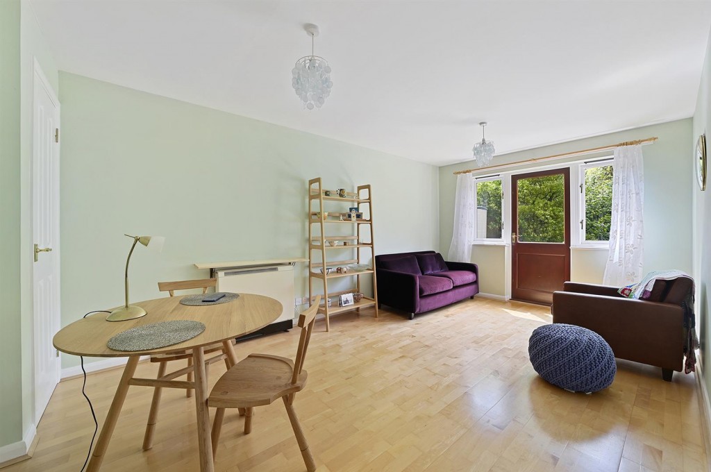 Bremer Mews, Walthamstow, London, E17