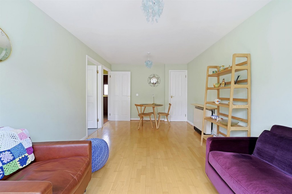 Bremer Mews, Walthamstow, London, E17