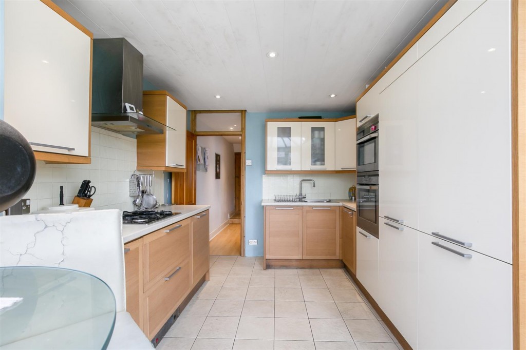 St. Johns Road, Walthamstow, London, E17