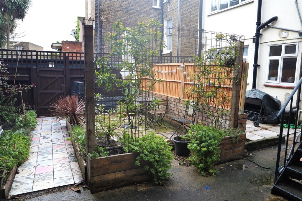 Dawlish Road, Leyton, London, E10