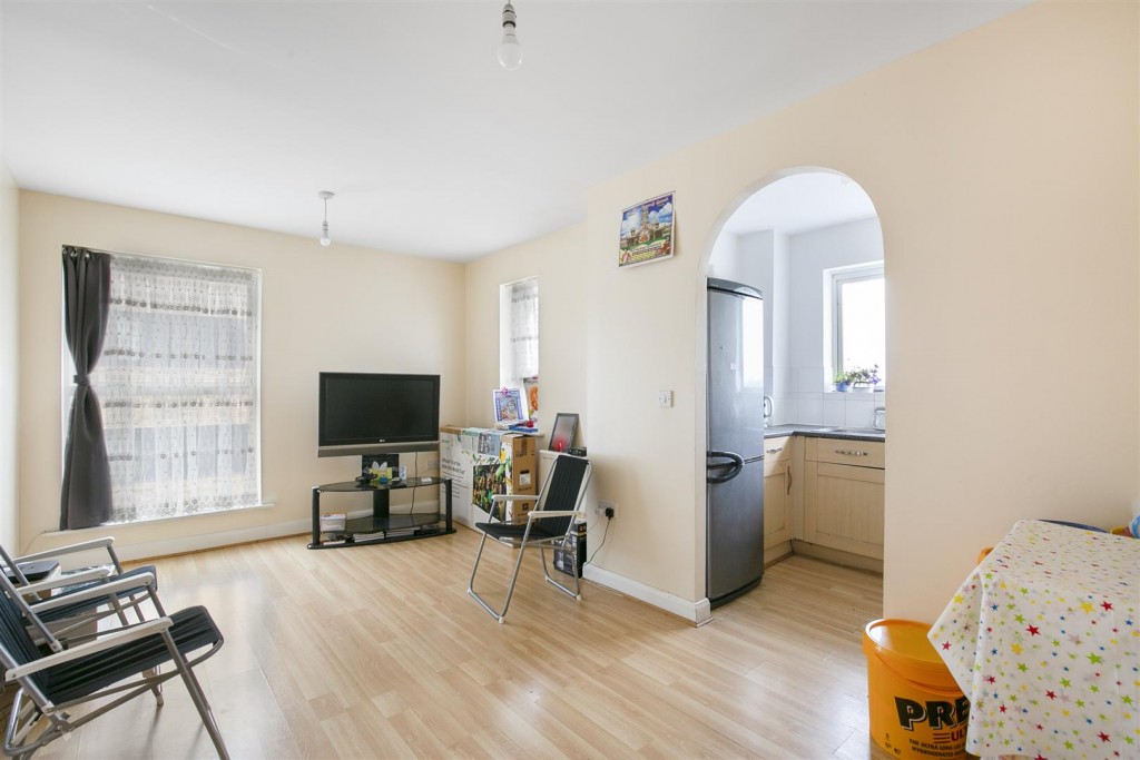 Firmans Court, Wood Street, Walthamstow, London, E17