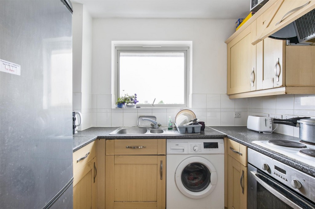 Firmans Court, Wood Street, Walthamstow, London, E17
