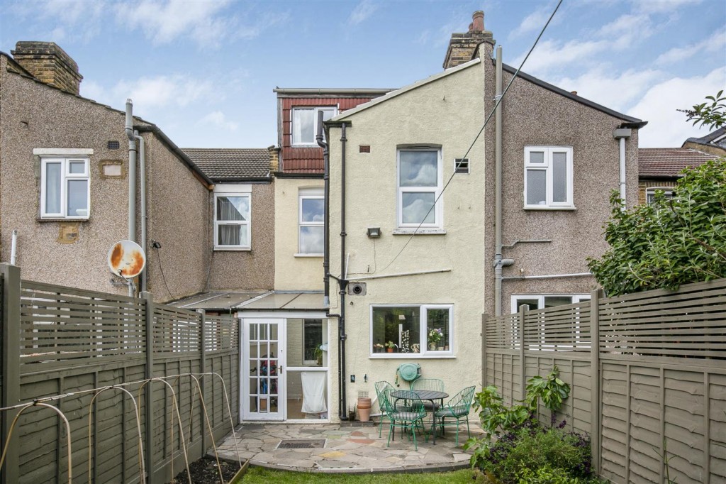 Grosvenor Road, Leyton, London, E10 6LQ
