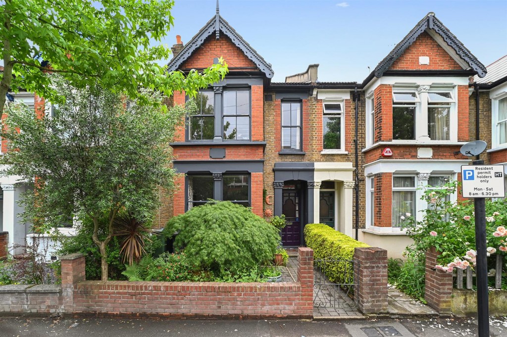 Howard Road, Walthamstow, London, E17