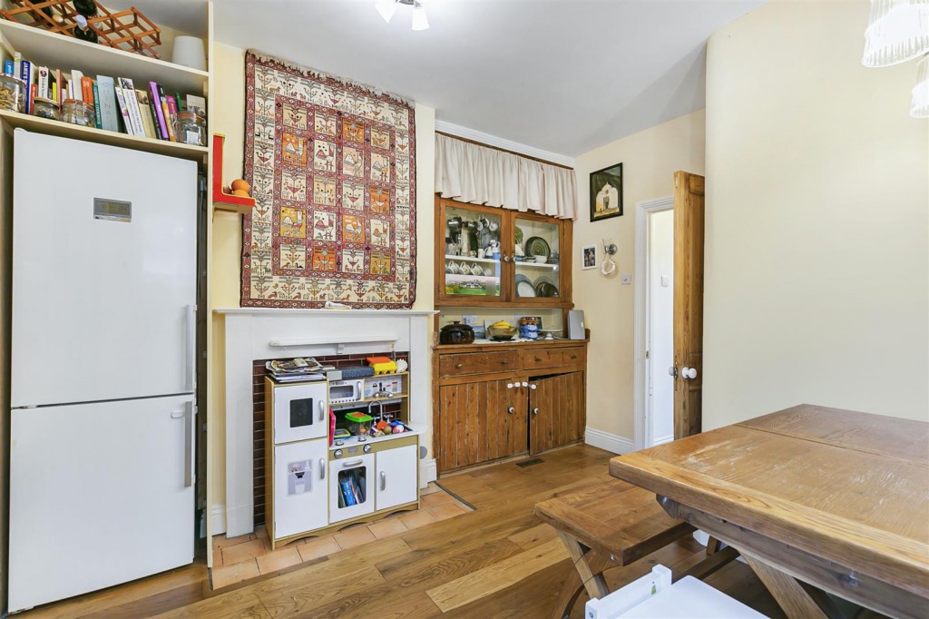 Newport Road, Leyton, London, E10