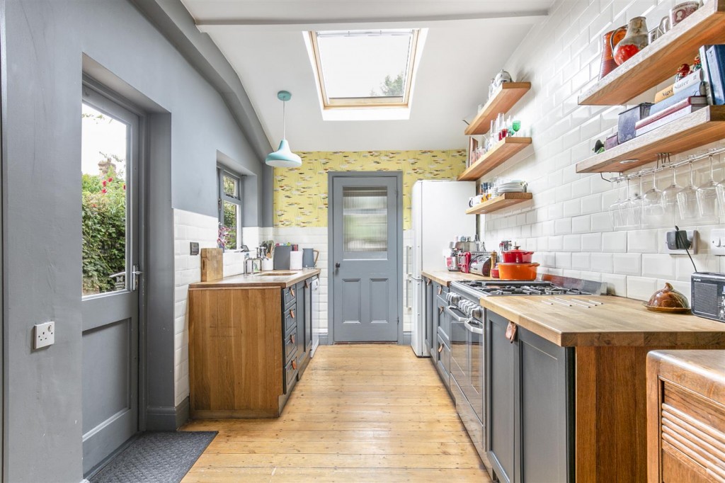 Nottingham Road, Leyton, London, E10
