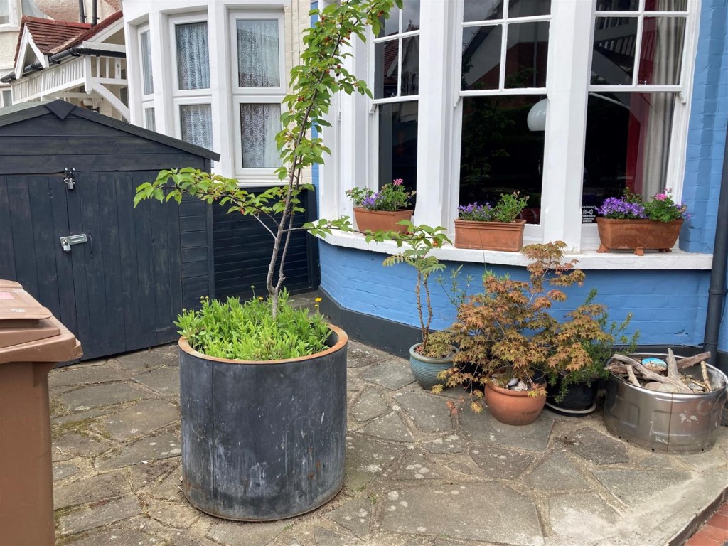 Nottingham Road, Leyton, London, E10