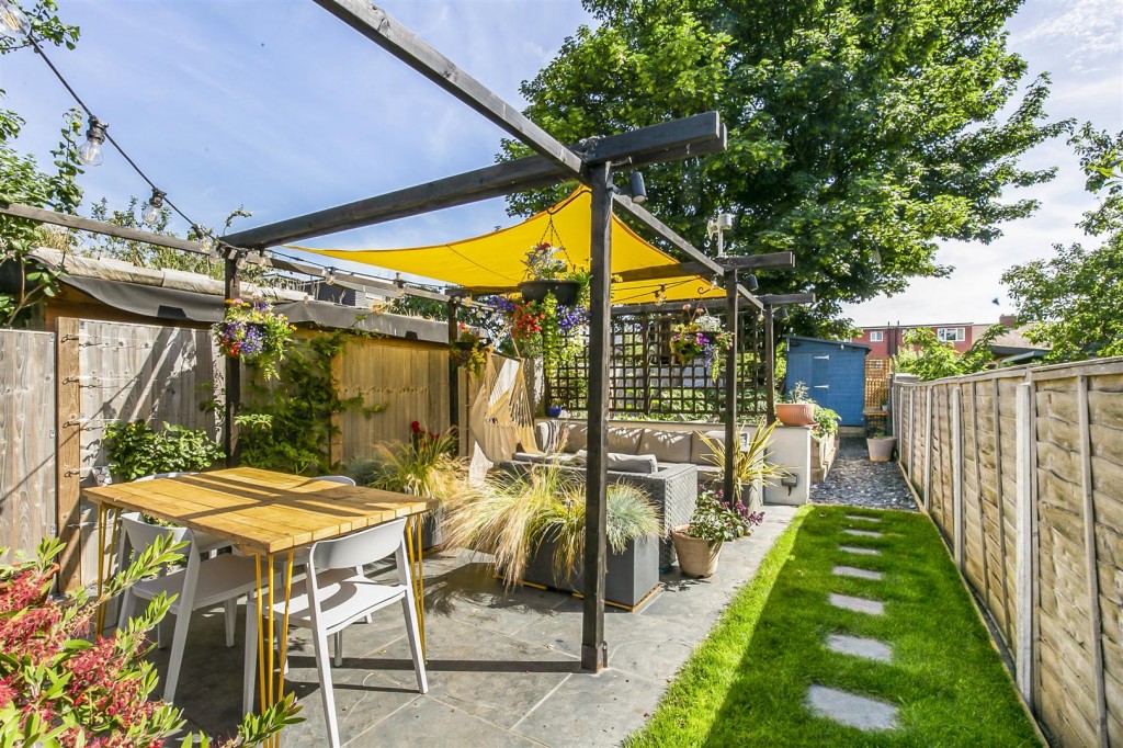 Goldsmith Road, Leyton, London, E10