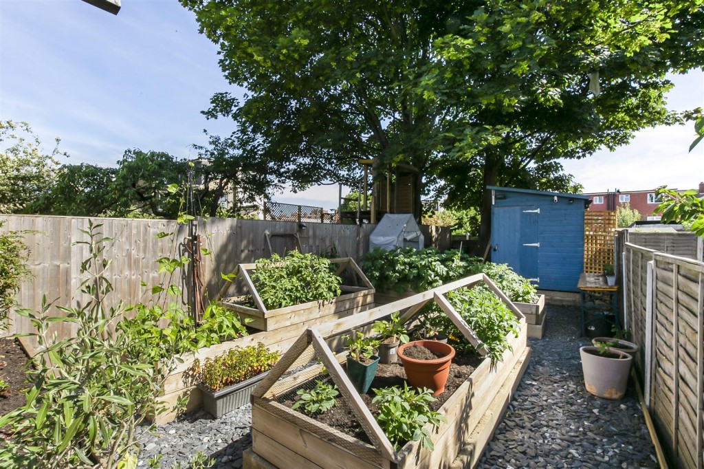 Goldsmith Road, Leyton, London, E10