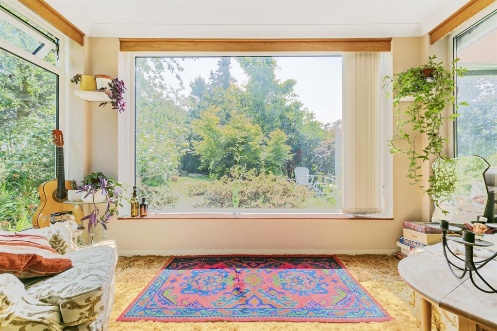 The Chalet, Brookfield Path, Oak Hill, Woodford Green, Essex, IG8