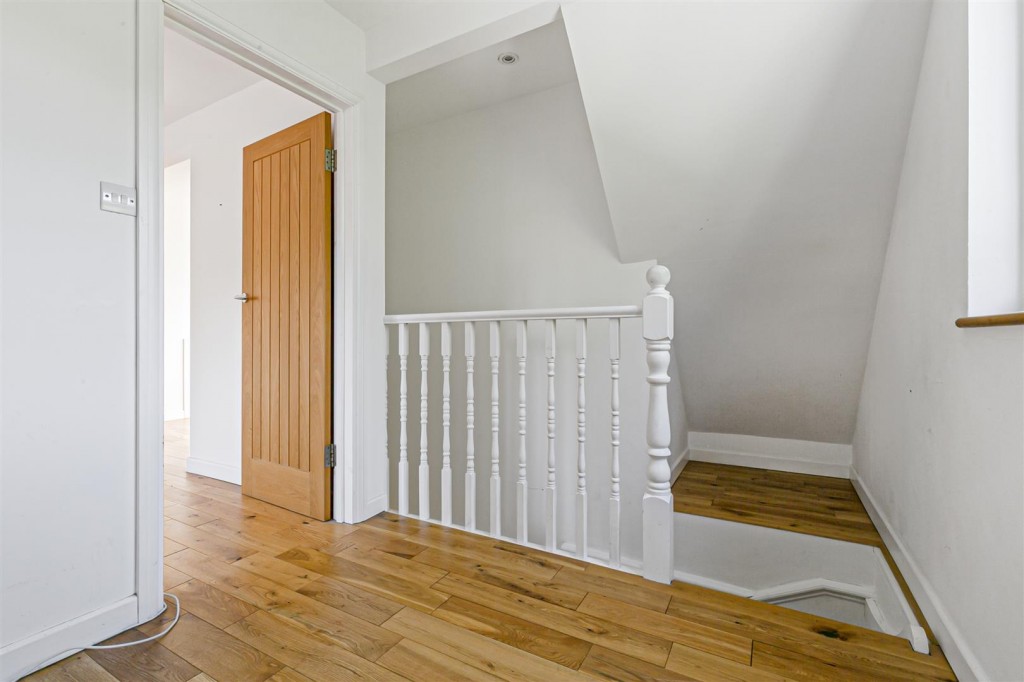 Hollywood Way, Woodford Green, Essex, IG8