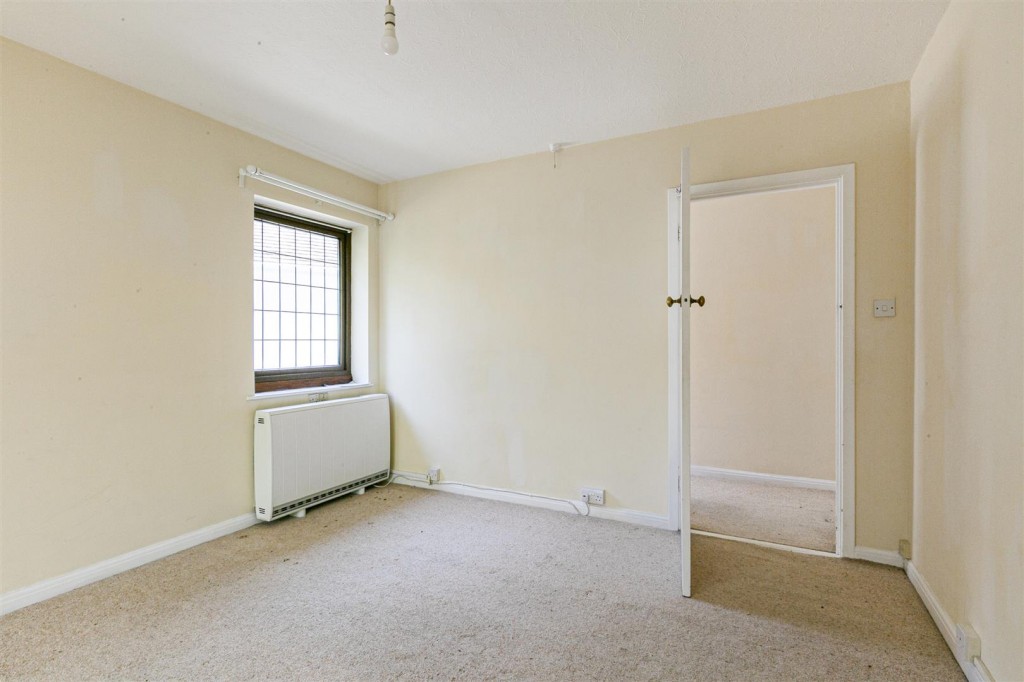 Hollywood Way, Woodford Green, Essex, IG8