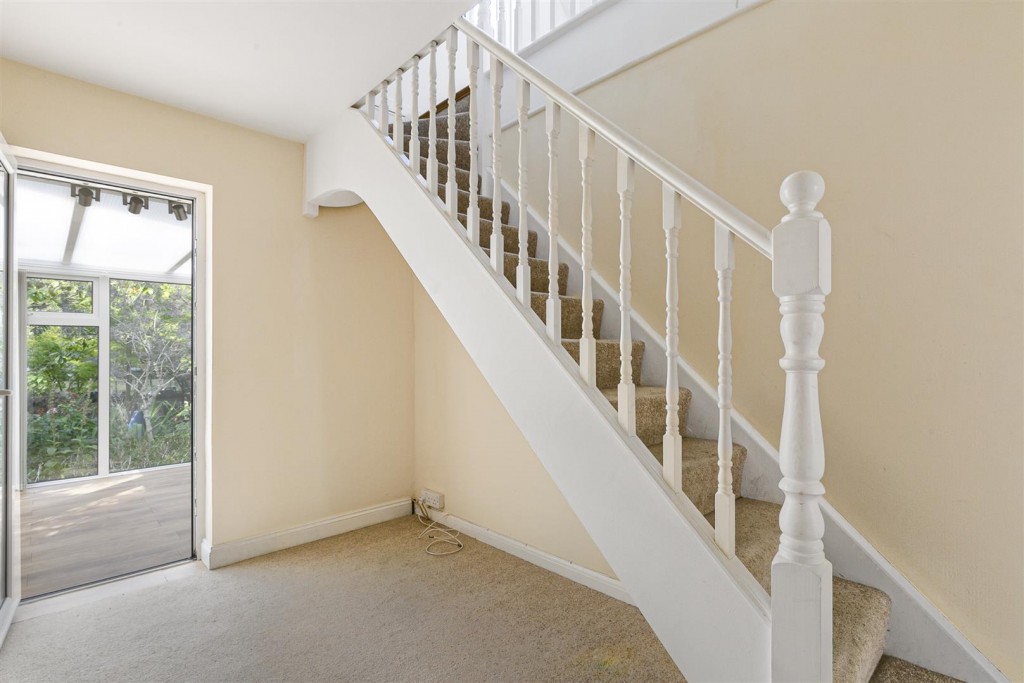Hollywood Way, Woodford Green, Essex, IG8