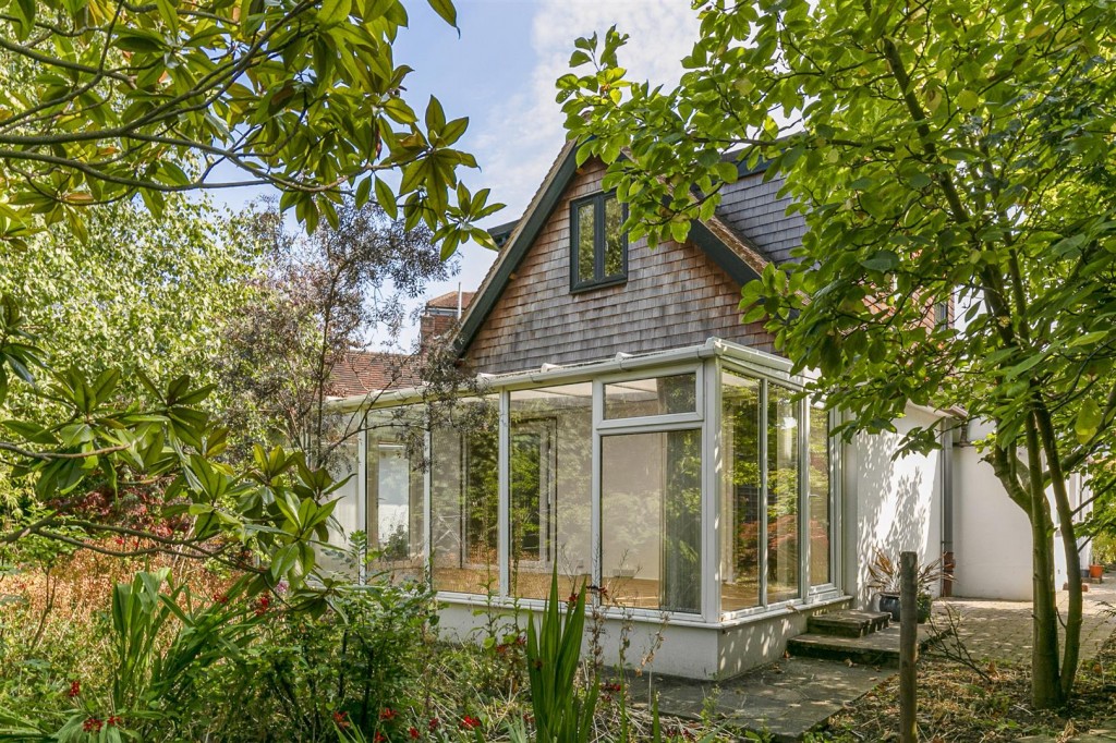 Whole Plot, Hollywood Way, Woodford Green, Essex, IG8