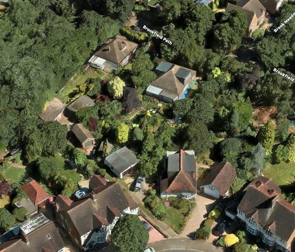 Whole Plot, Hollywood Way, Woodford Green, Essex, IG8