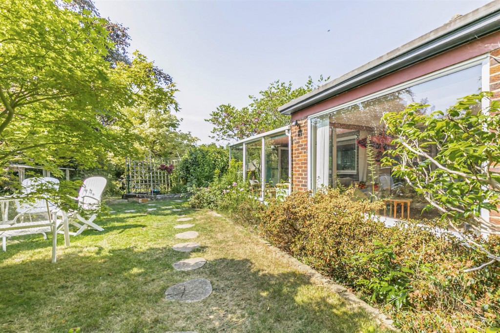 Whole Plot, Hollywood Way, Woodford Green, Essex, IG8
