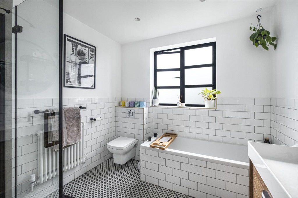 Tower Hamlets Road, Walthamstow, London, E17