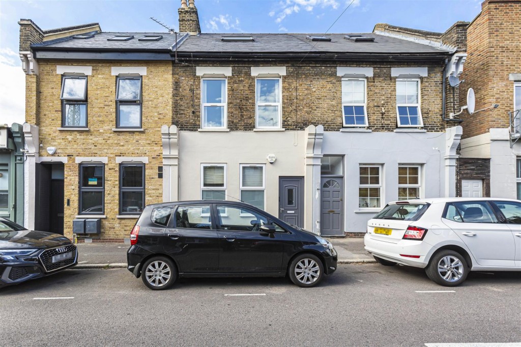 St. Mary Road, Walthamstow, London, E17