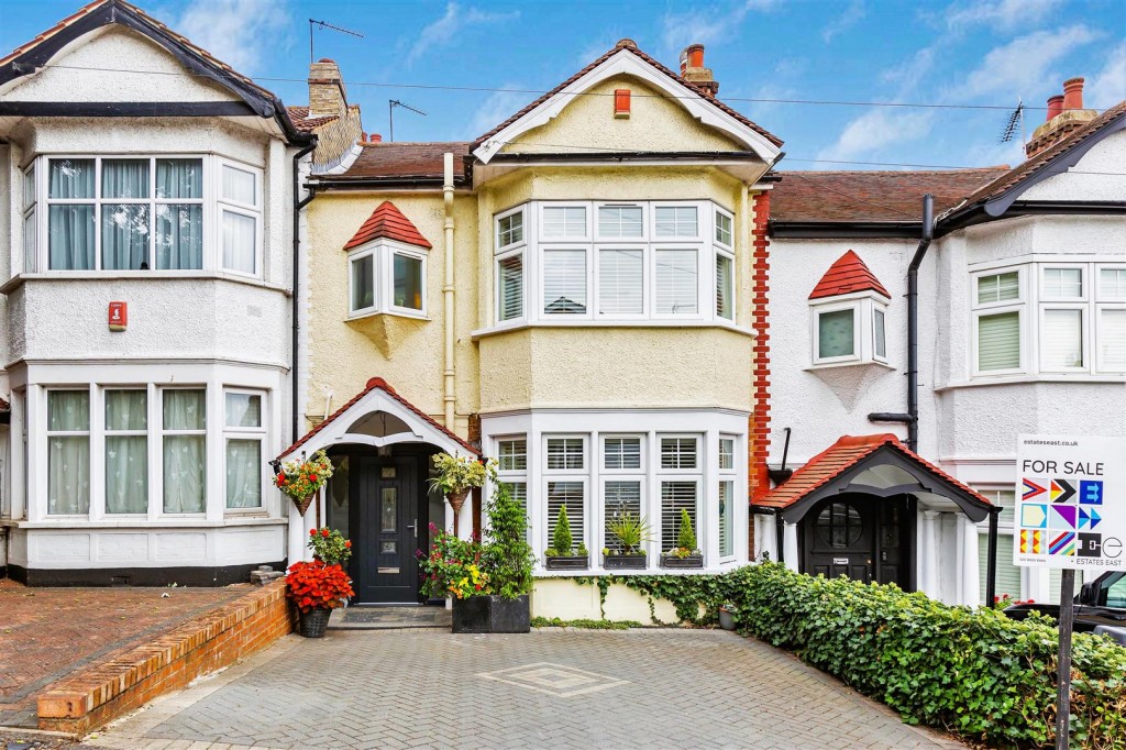 Pole Hill Road, Chingford, London, E4