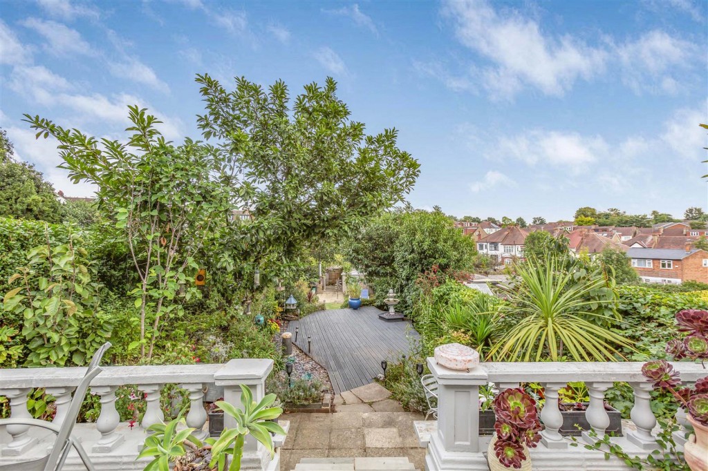 Pole Hill Road, Chingford, London, E4