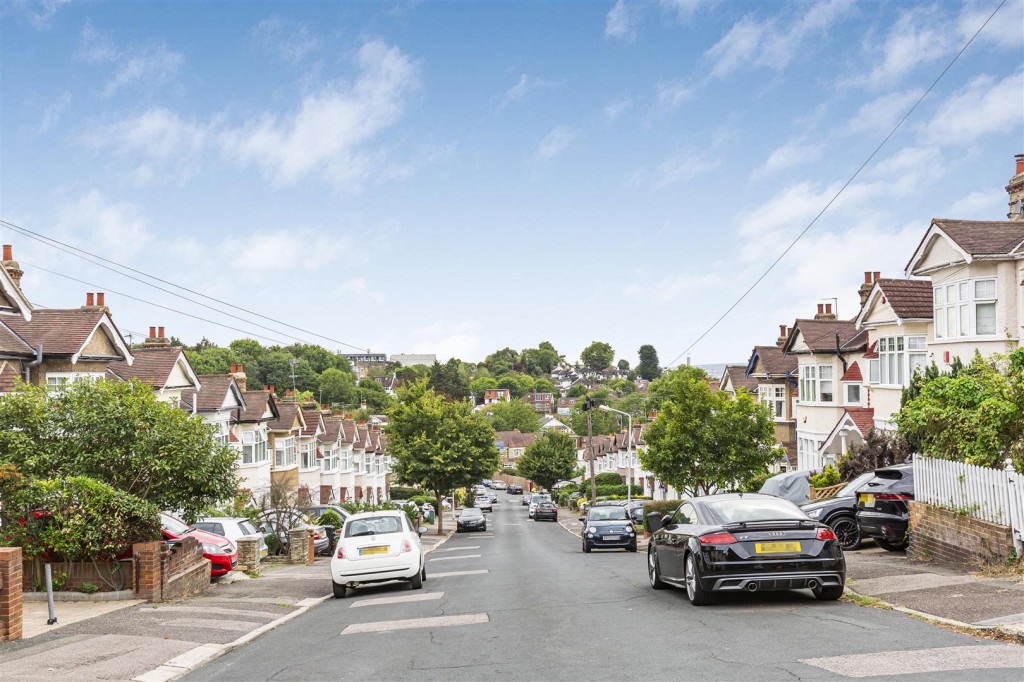 Pole Hill Road, Chingford, London, E4