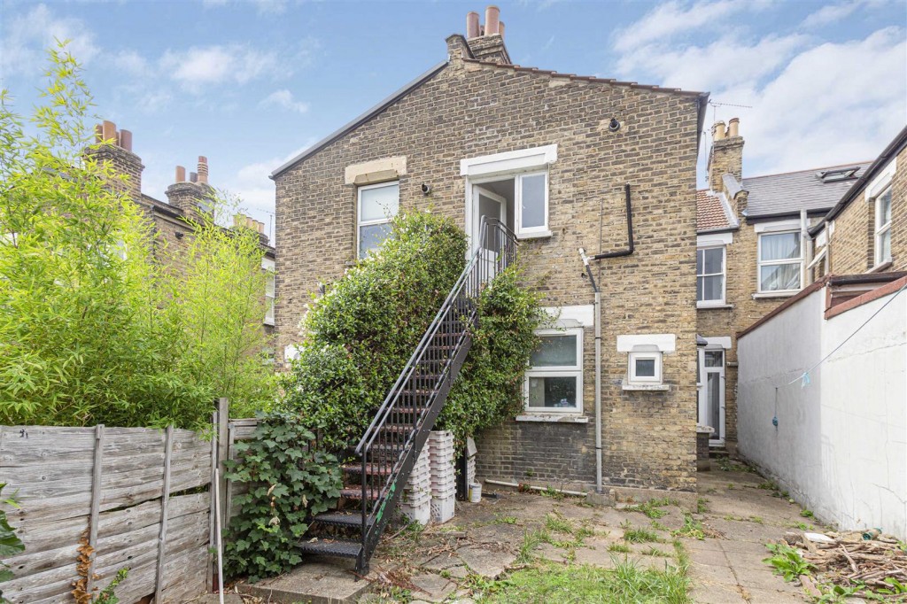 Third Avenue, Walthamstow, London, E17