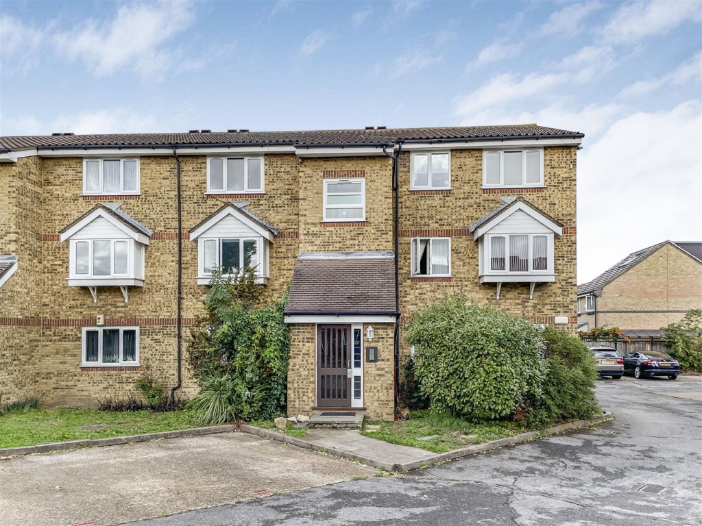 Langbourn Court, Luther King Close, Walthamstow, London, E17