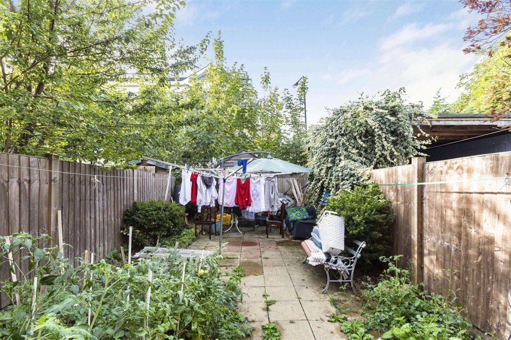 Waverley Road, Walthamstow, London, E17 3LQ