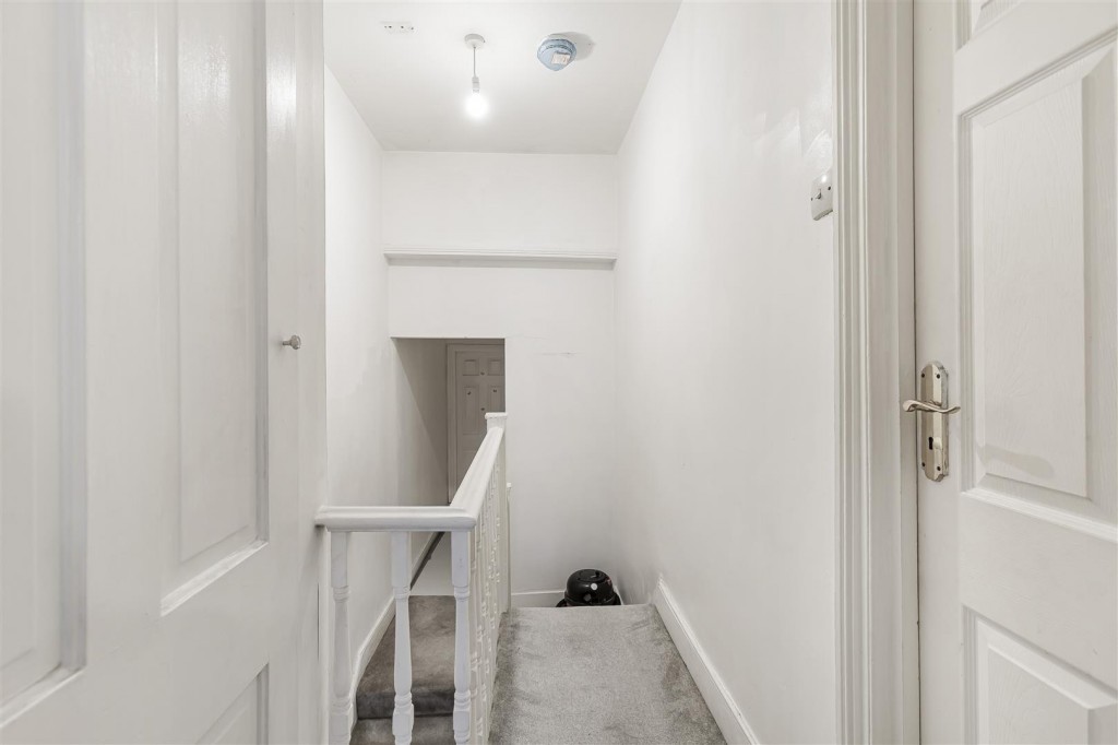Waverley Road, Walthamstow, London, E17 3LQ