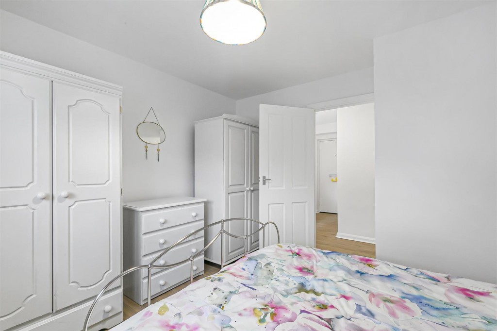 West Avenue, Walthamstow, London, E17