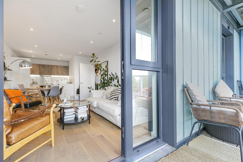 Gateway Apartments, Station Approach, Hoe Street, Walthamstow, London, E17