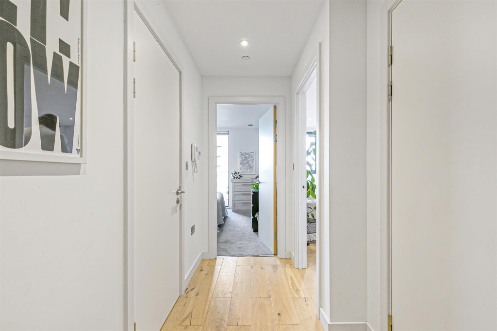 Gateway Apartments, Station Approach, Hoe Street, Walthamstow, London, E17