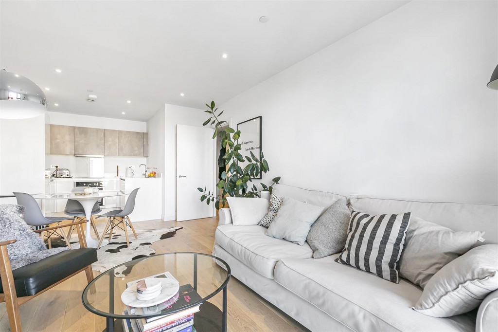 Gateway Apartments, Station Approach, Hoe Street, Walthamstow, London, E17