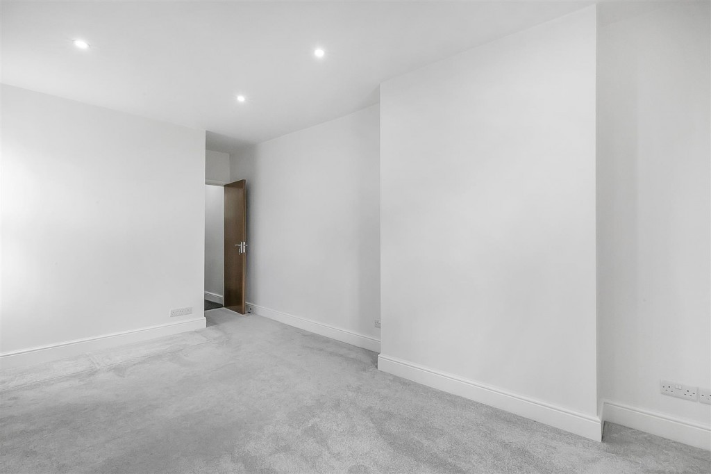 Upper Walthamstow Road, Walthamstow, London, E17