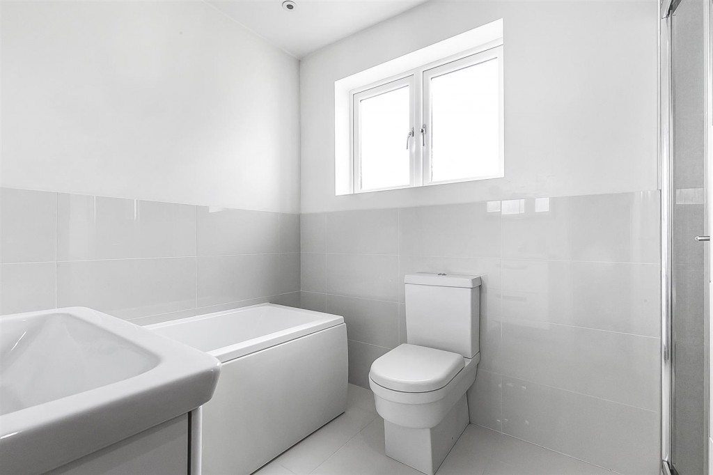 Upper Walthamstow Road, Walthamstow, London, E17